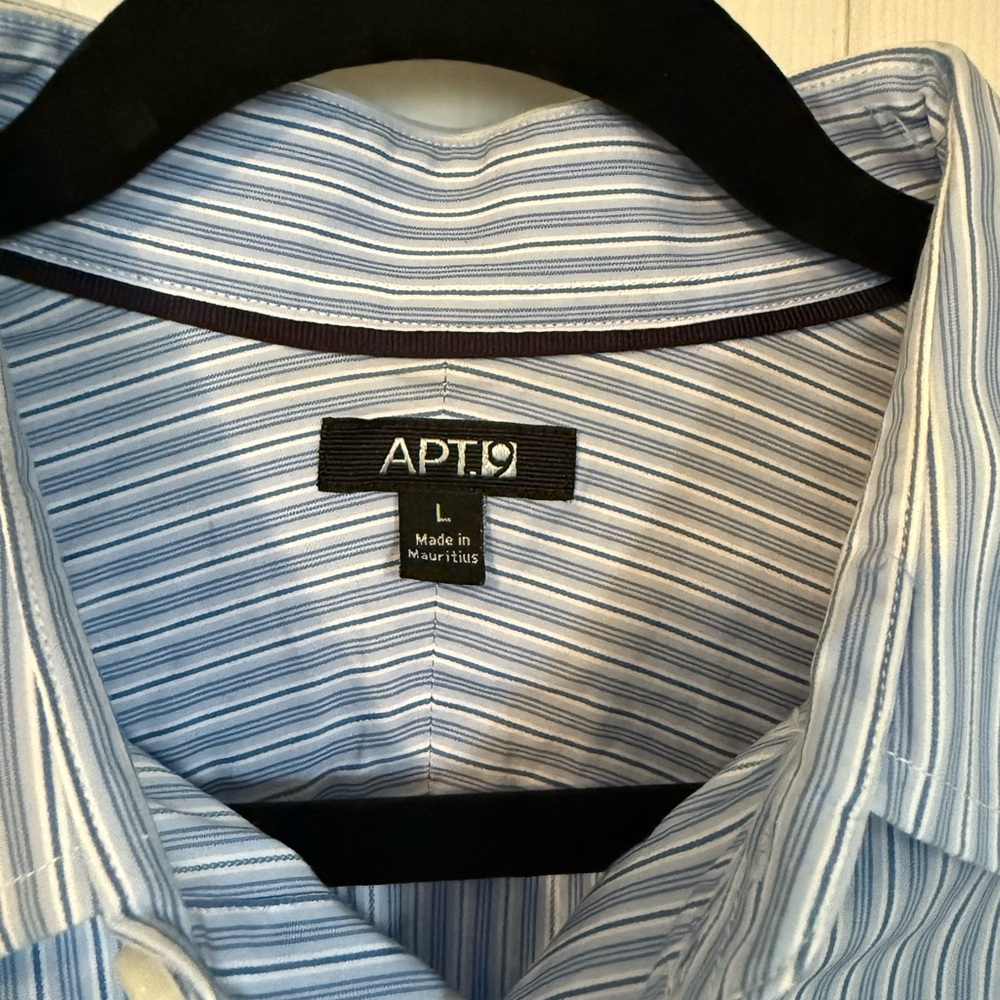 Apt. 9 Men's Light Blue and White Striped Shirt